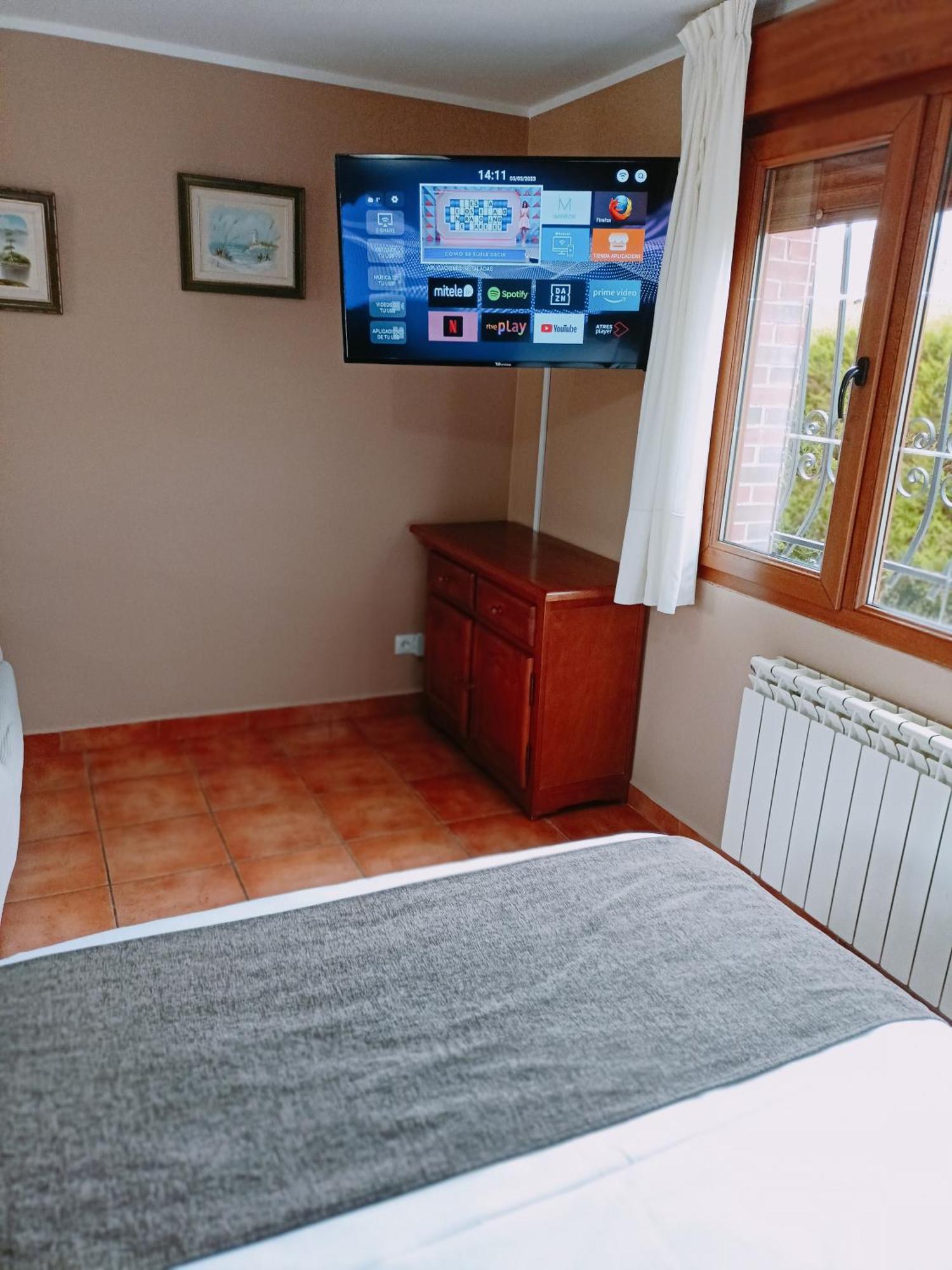 Apartamentos El Castaneu Корао Экстерьер фото